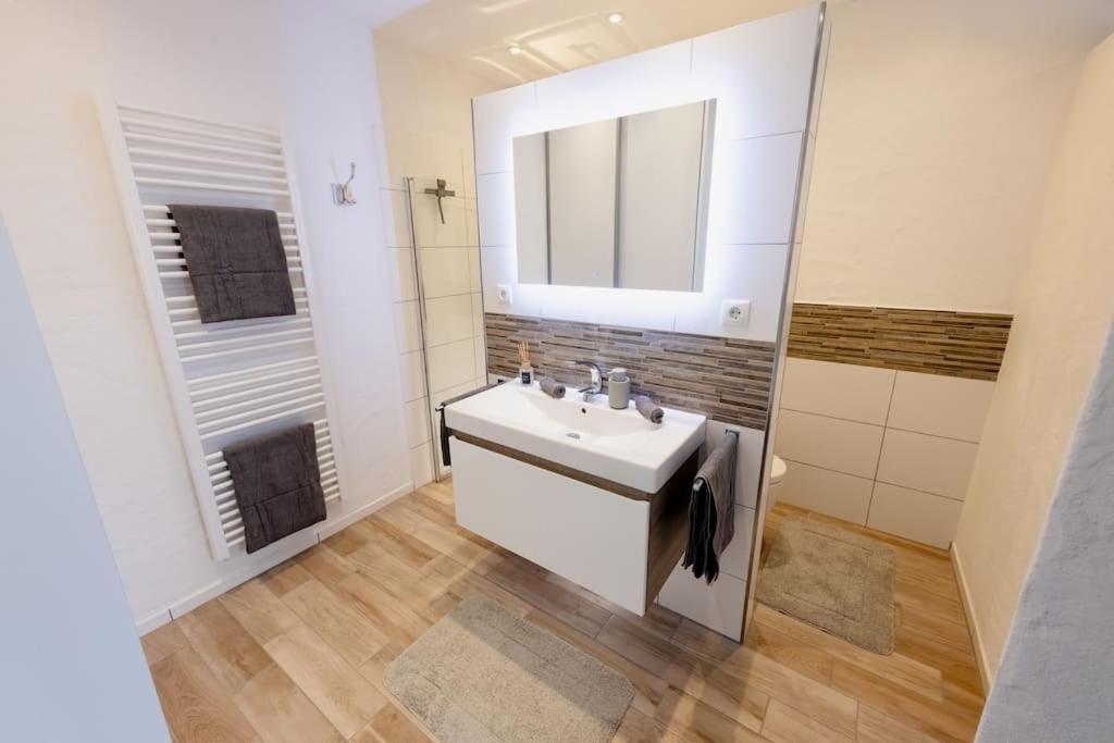 Racing-Apartment Herresbach المظهر الخارجي الصورة